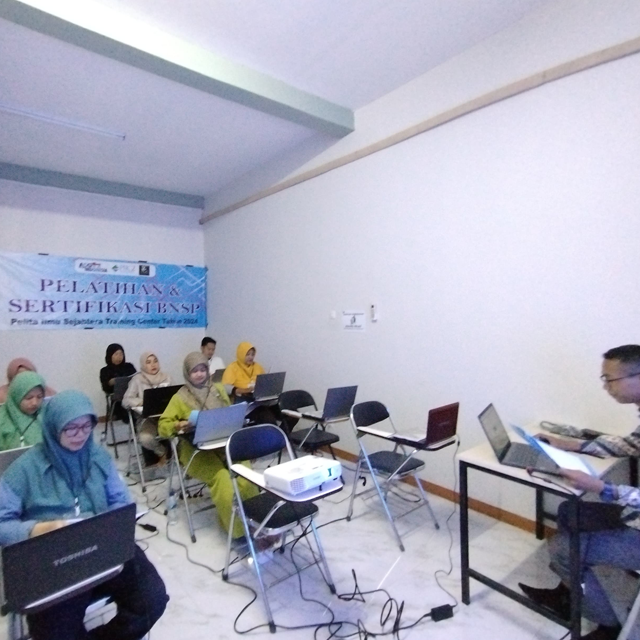 Kegiatan Pelatihan & Sertifikasi Teknologi informasi dan Komunikasi untuk masyarakat teluknaga LPK piltera Training Center